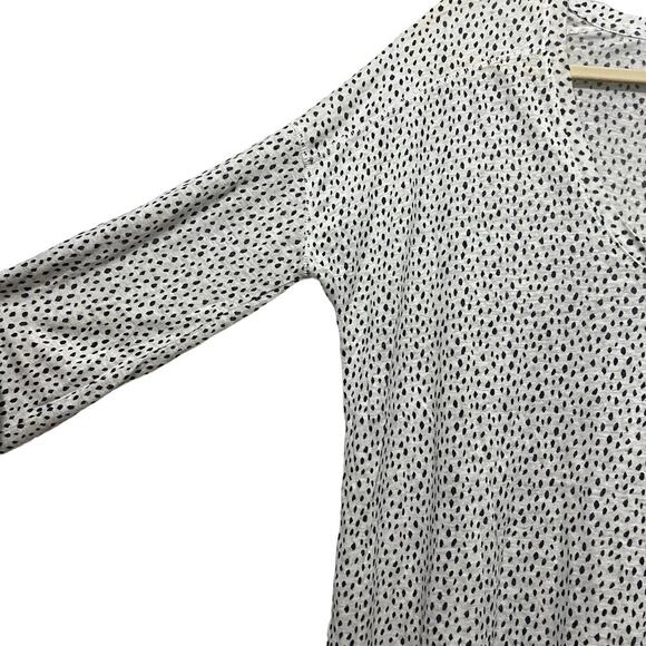 RAILS Sami Drop Shoulder V-neck Linen Blend Tee White Black Leopard Spots LG - Picture 7 of 8